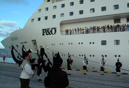 ESCALAS DE CRUCEROS 2014